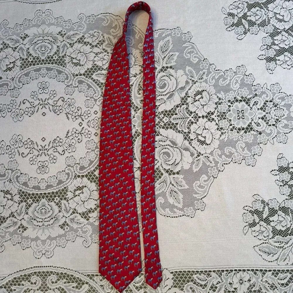 Alynn Neckwear Horse with Blanket Red / Blue Silk Tie 59